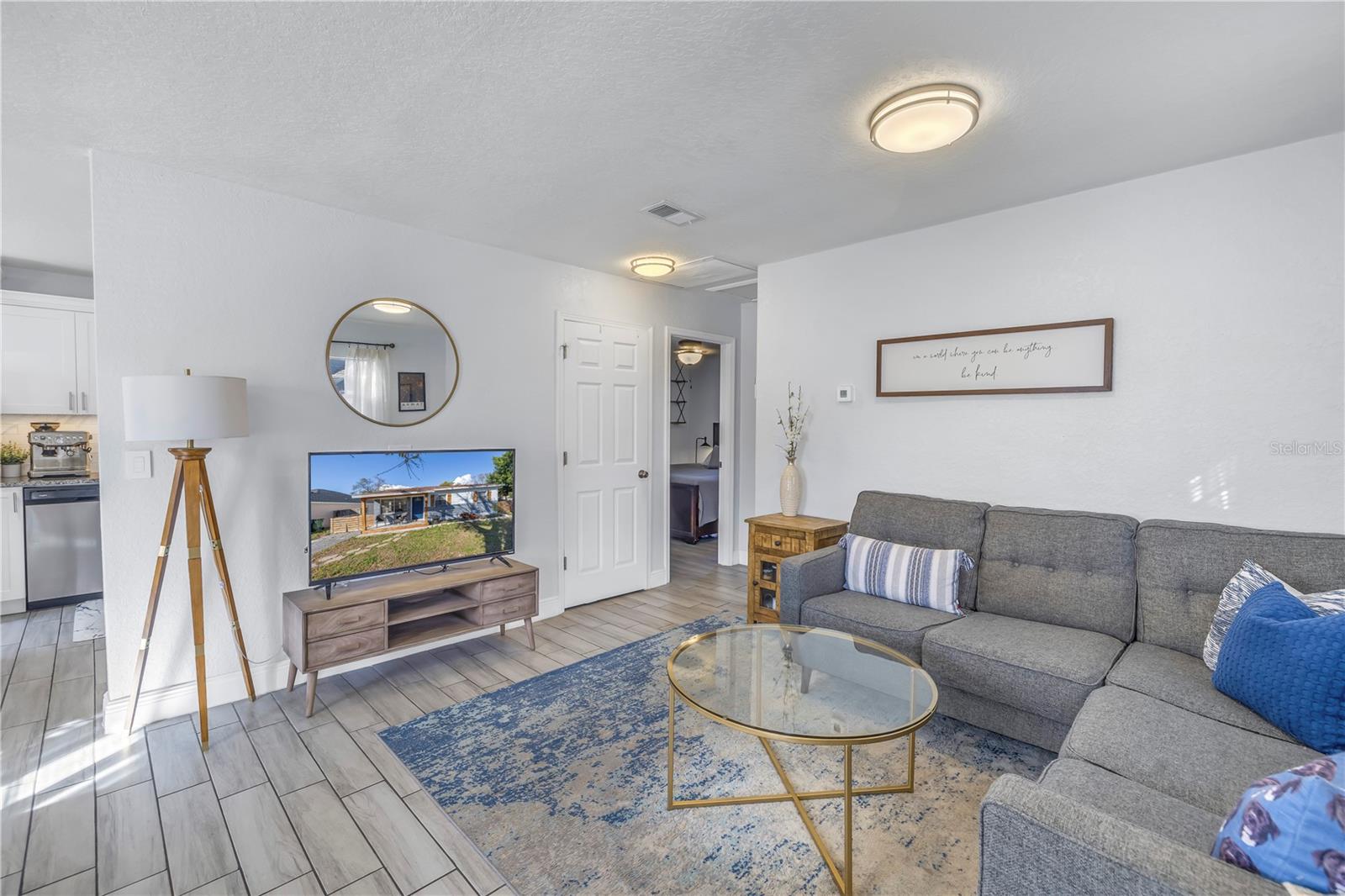 Image 13 of 41 For 3605 Iowa Avenue