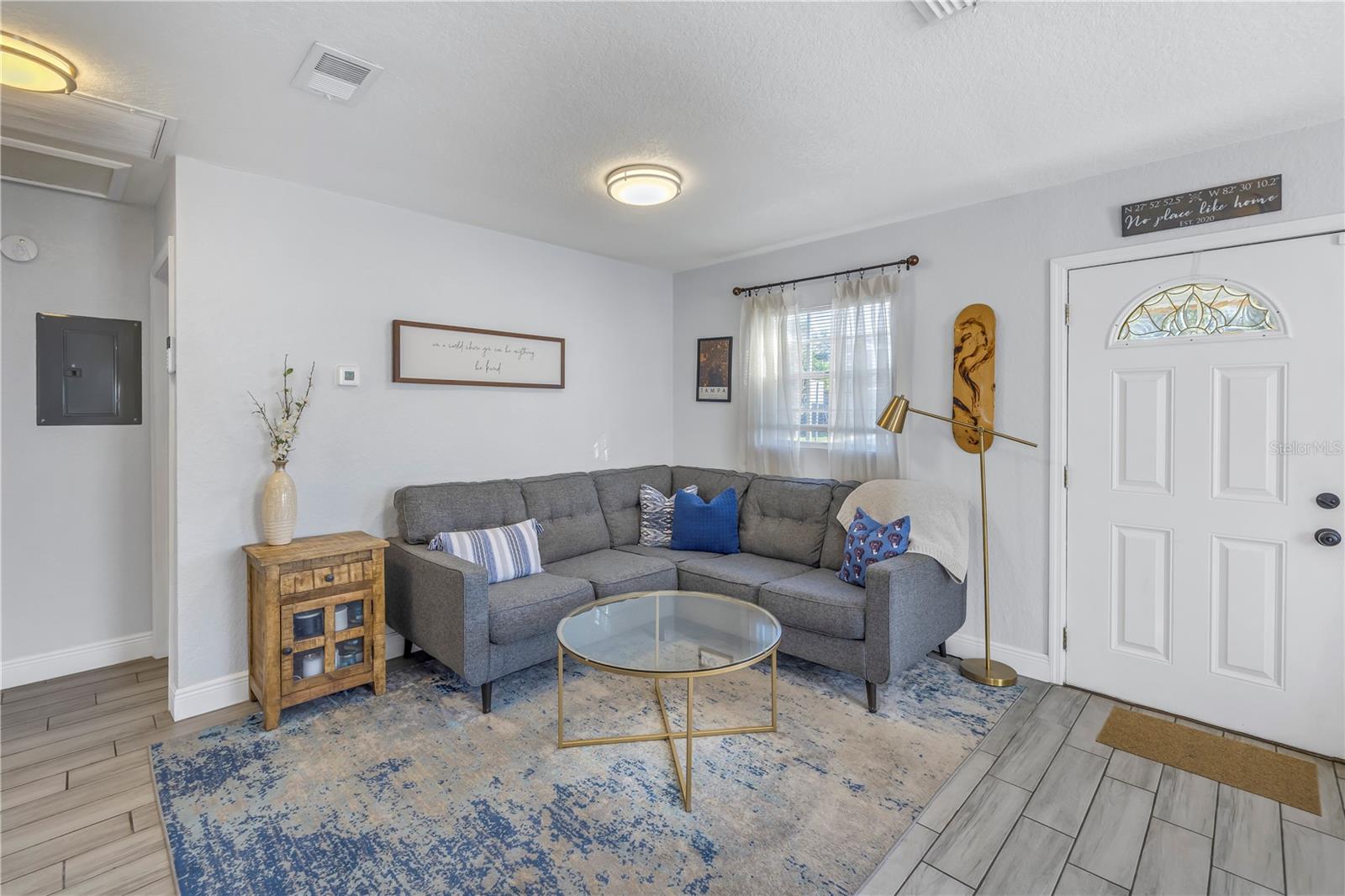 Image 14 of 41 For 3605 Iowa Avenue