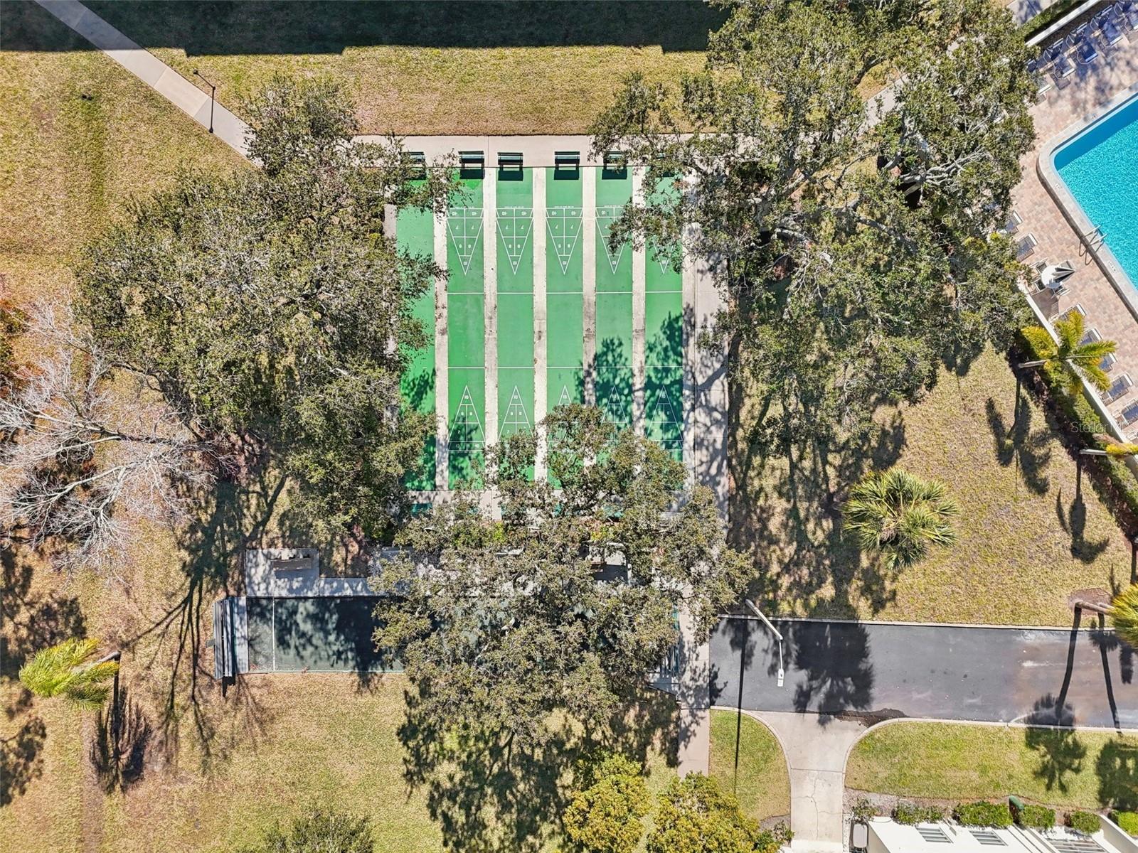 Listing photo id 30 for 2700 Bayshore Boulevard 1305