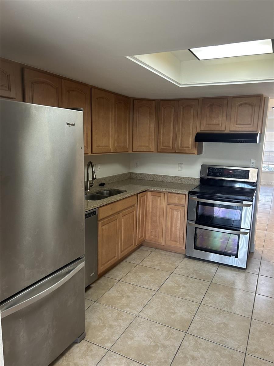 Image 5 of 16 For 8334 Dr Martin Luther King Jr Street N