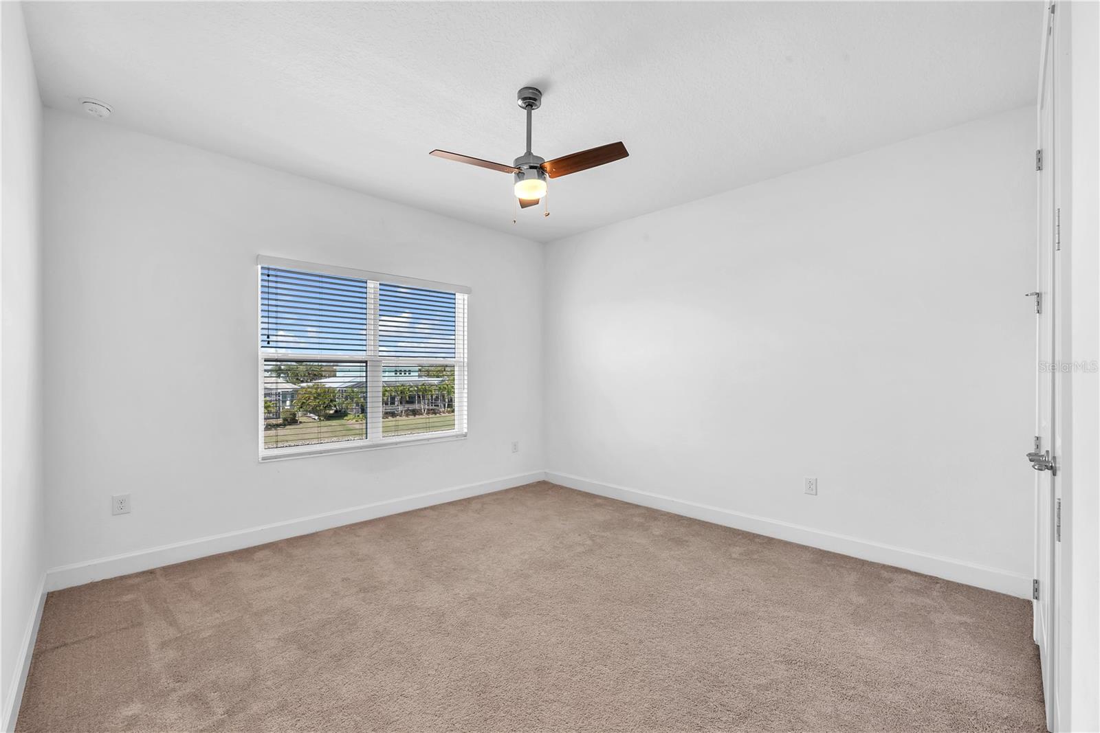 Listing photo id 22 for 5305 Wishing Arch Drive