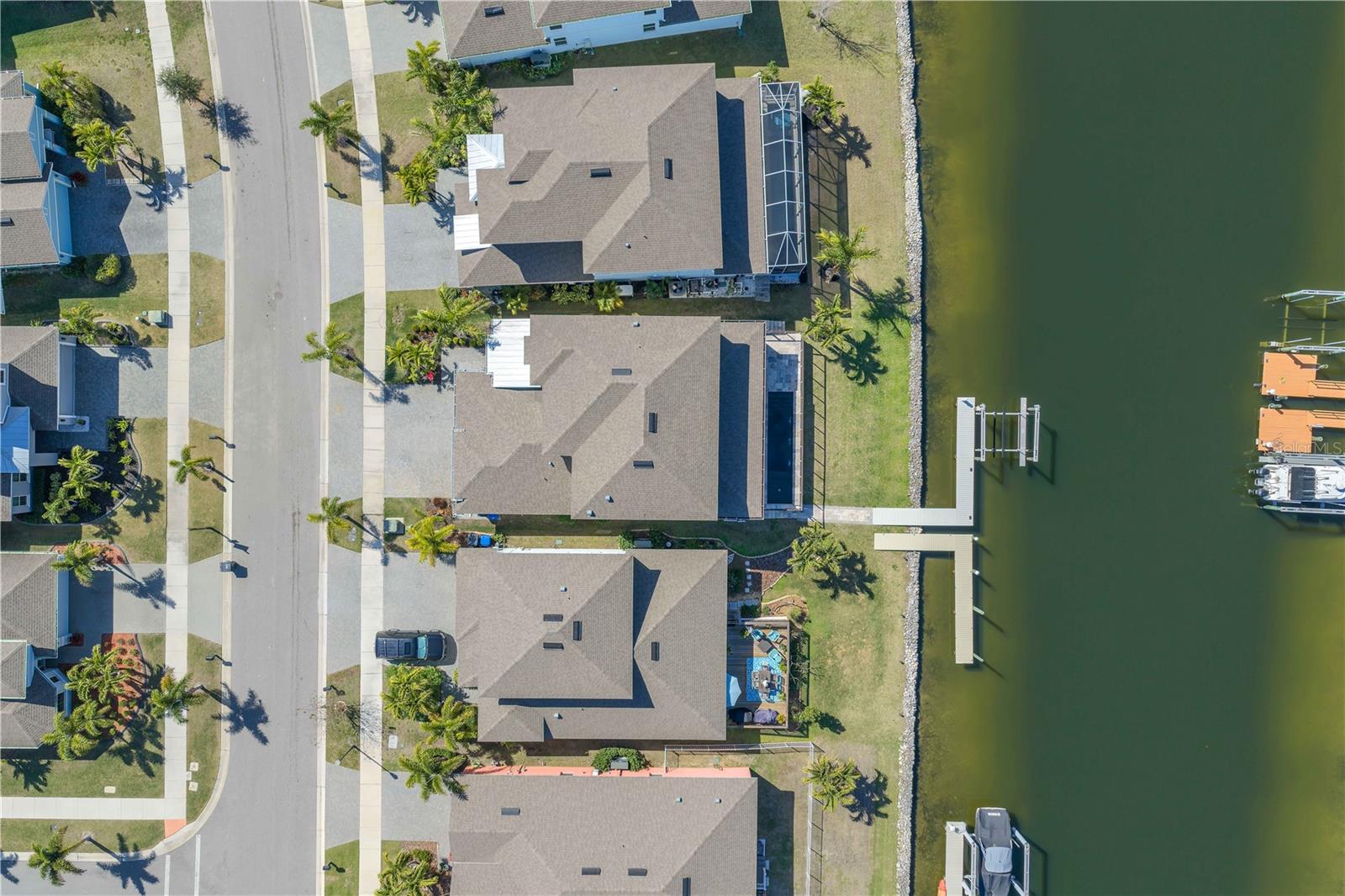 Listing photo id 48 for 5305 Wishing Arch Drive