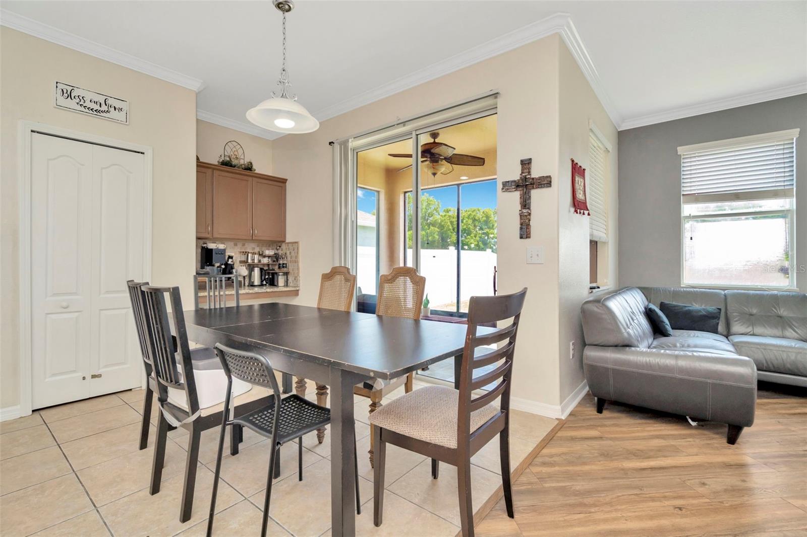 Image 20 of 45 For 313 Shell Manor Drive