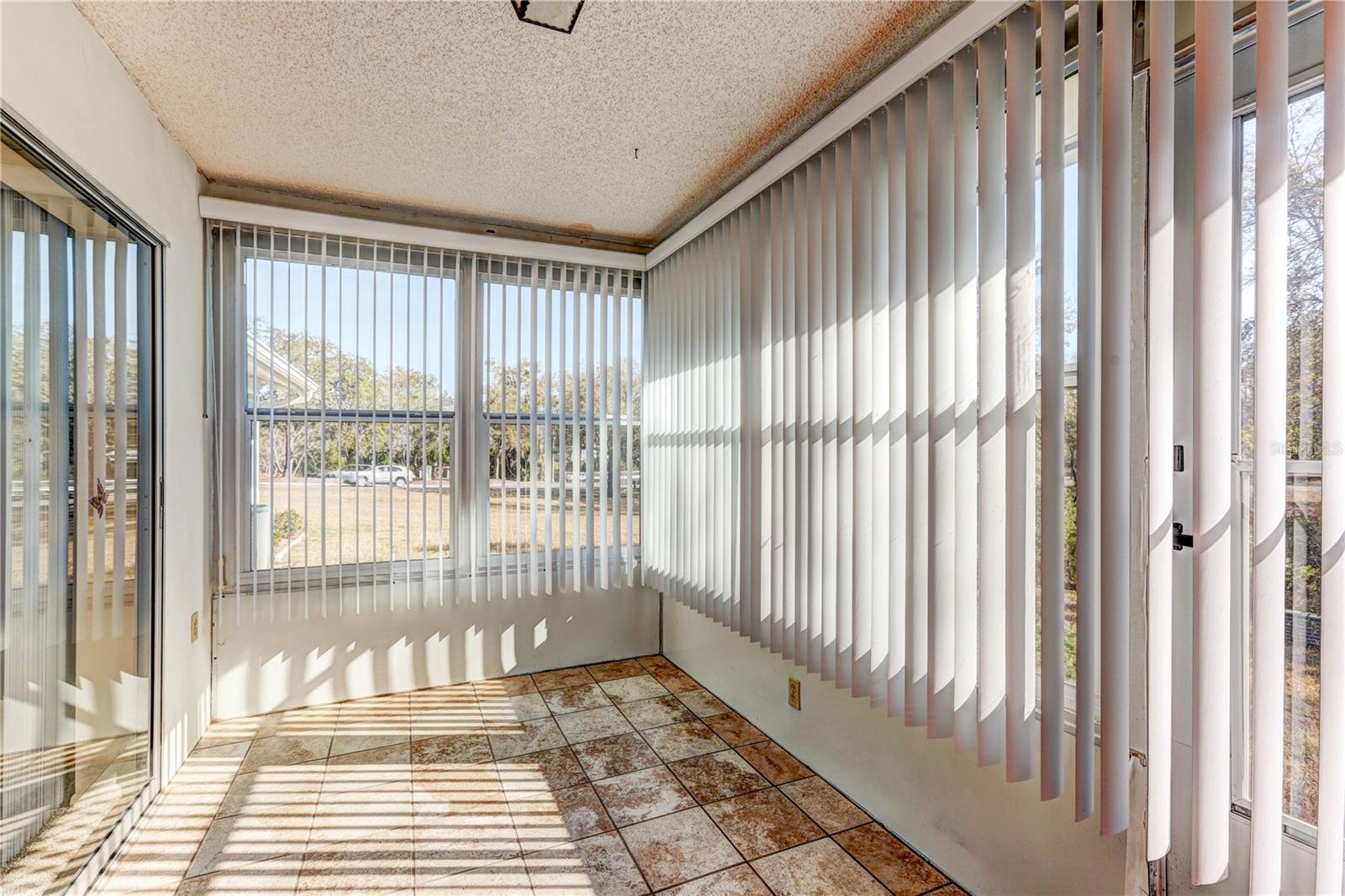 Image 24 of 41 For 12205 Darwood Drive 12205