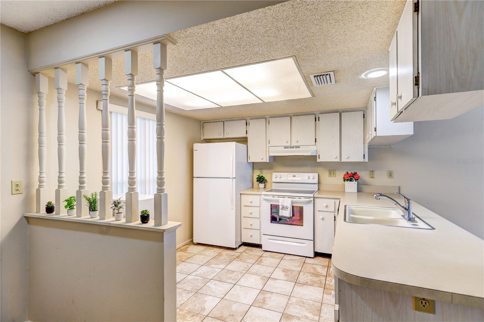 Image 6 of 41 For 12205 Darwood Drive 12205