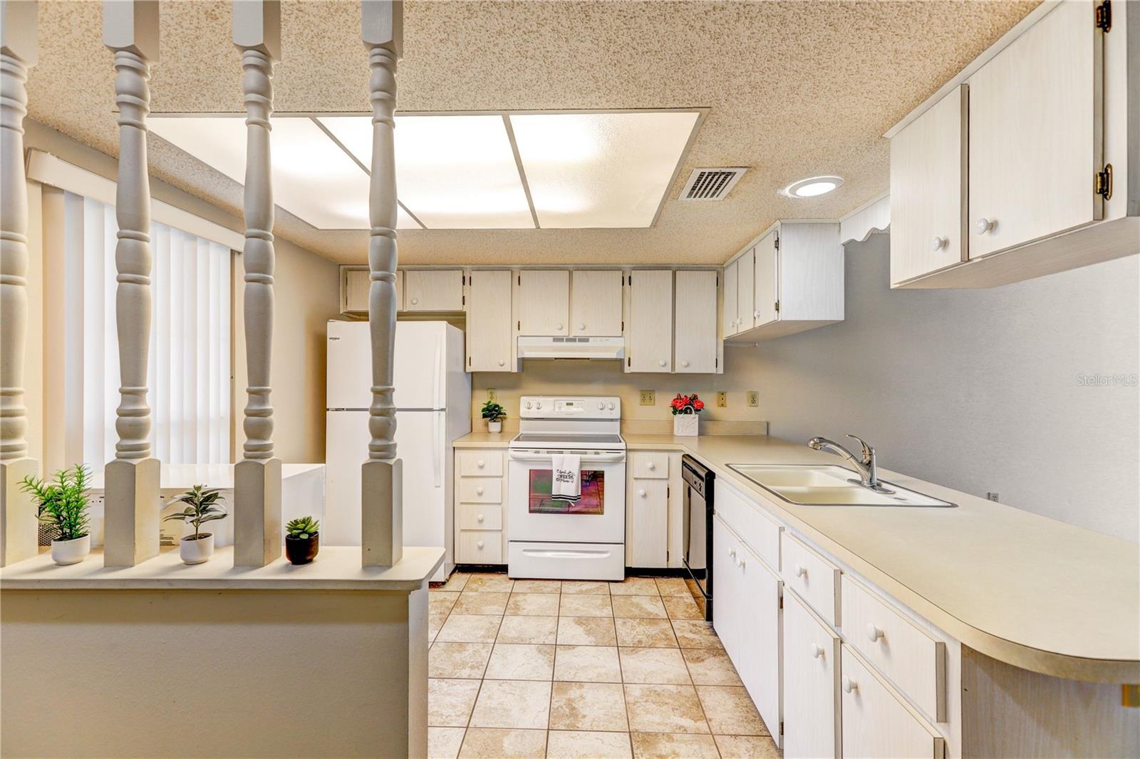 Image 7 of 41 For 12205 Darwood Drive 12205