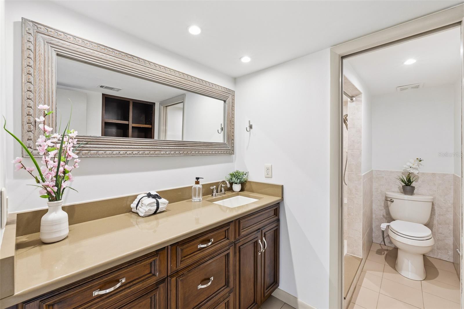 Image 19 of 31 For 13629 Twin Lakes Lane