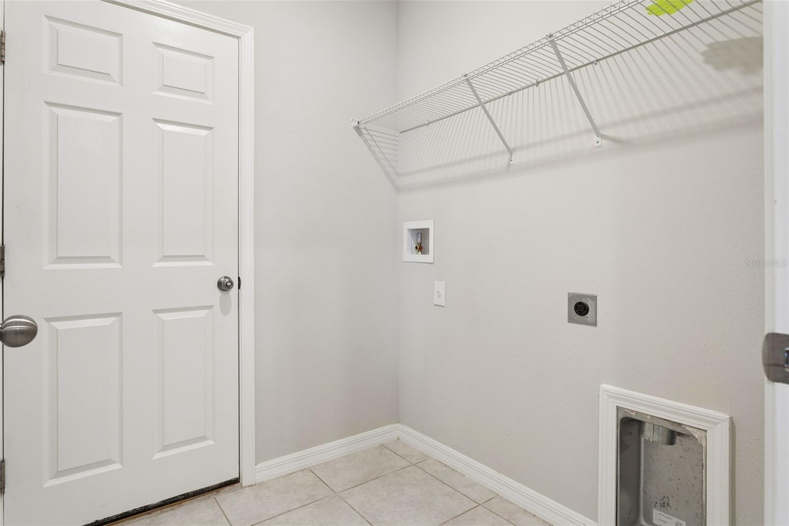 Image 26 of 36 For 11441 Sage Canyon Drive