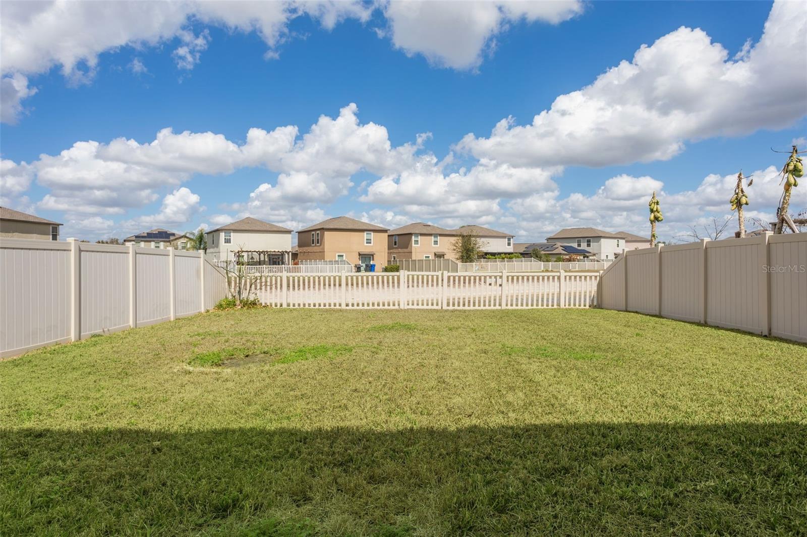 Image 27 of 36 For 11441 Sage Canyon Drive