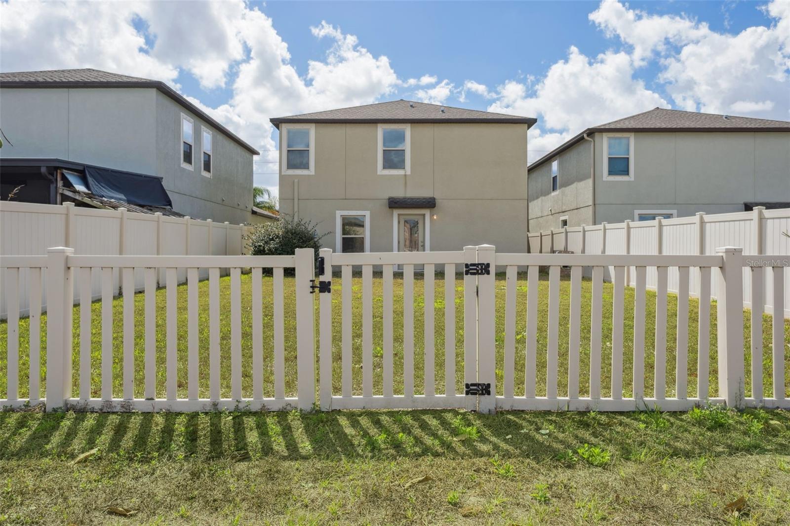 Image 29 of 36 For 11441 Sage Canyon Drive