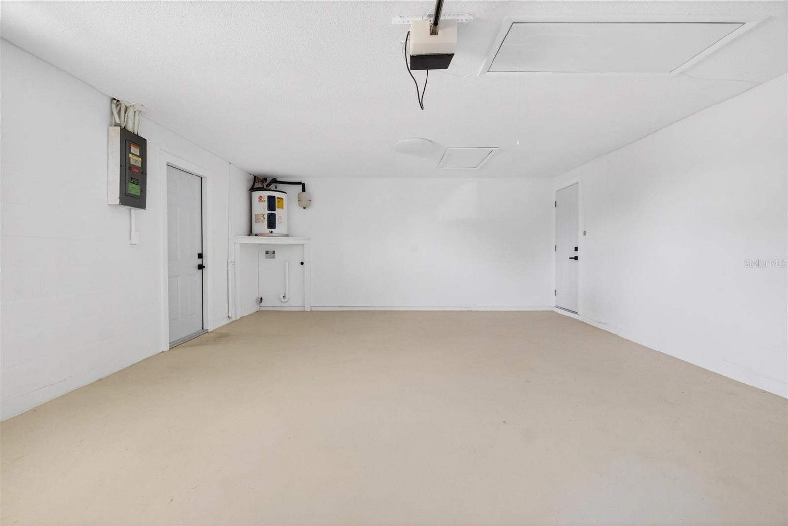 Image 33 of 35 For 4001 Topsail Trail