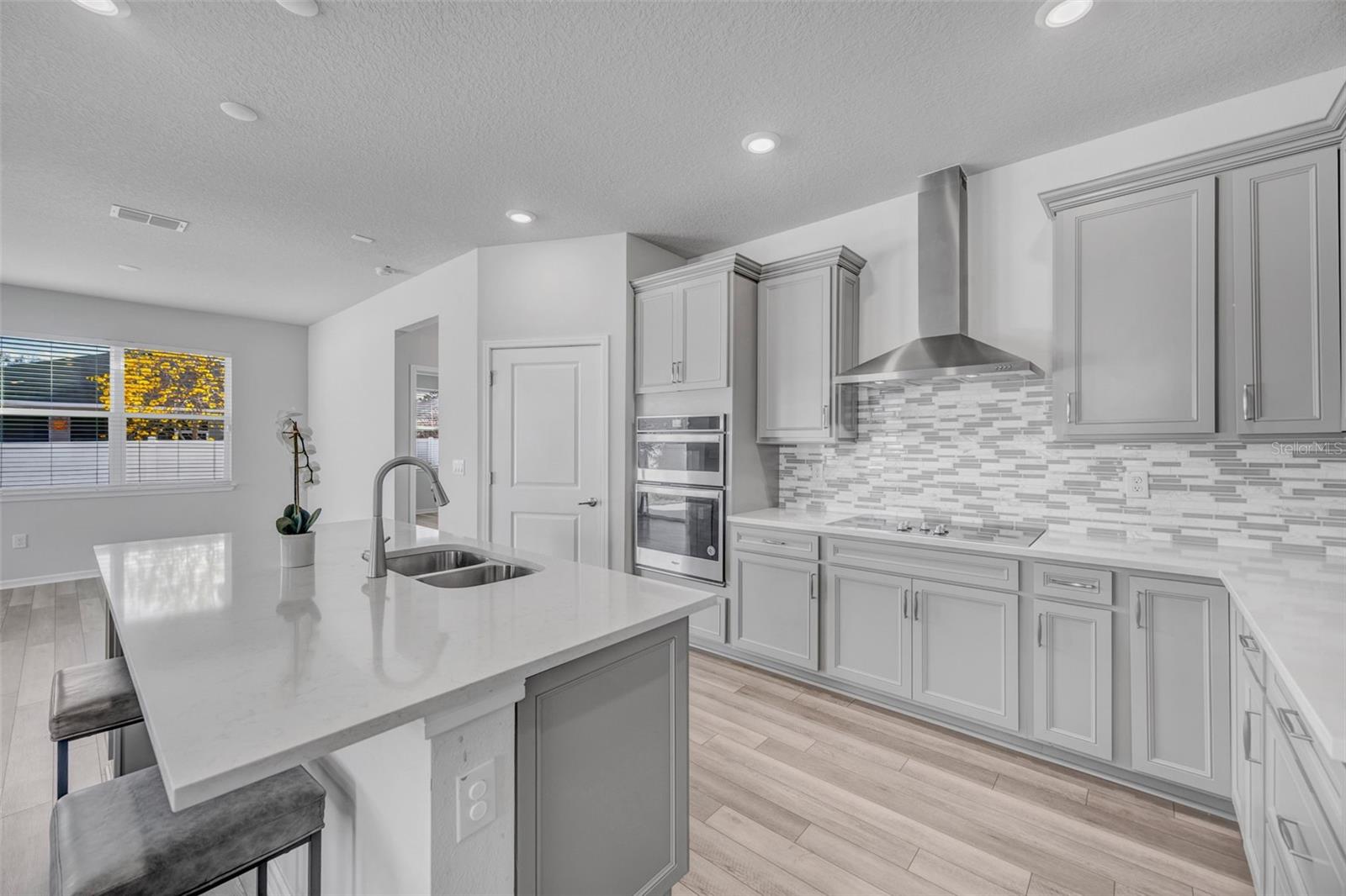 Image 4 of 38 For 762 Parsons Mooring Court