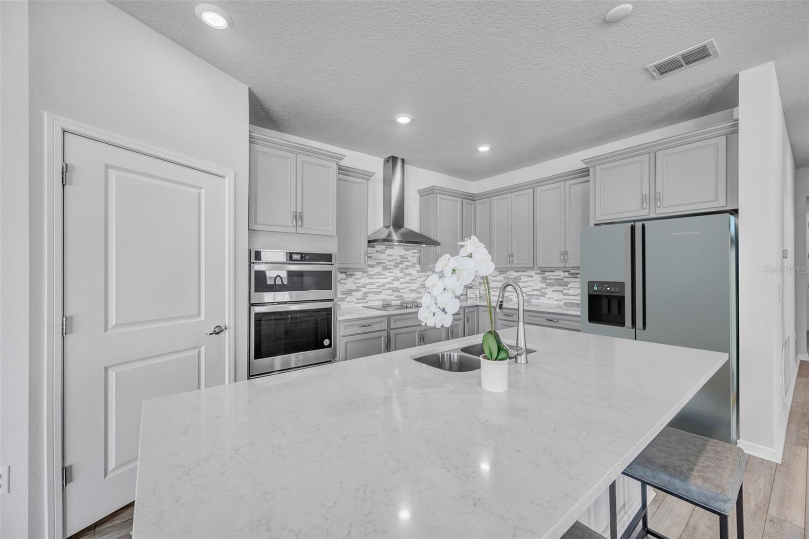 Image 5 of 38 For 762 Parsons Mooring Court