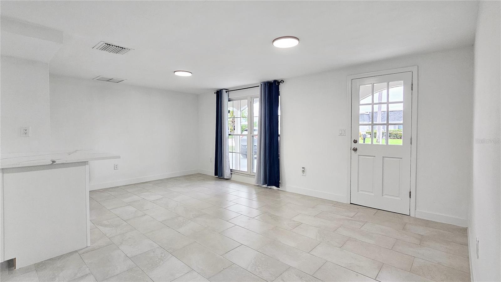 Image 3 of 11 For 3633 Rock Royal Drive 1