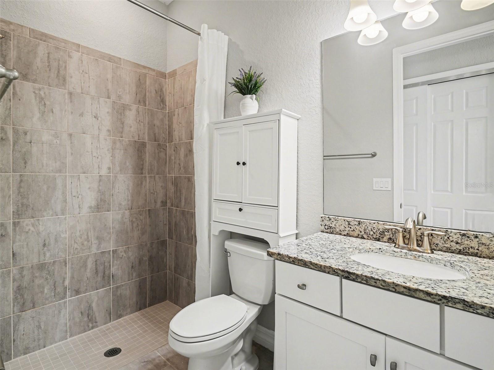 Image 14 of 24 For 11825 Perennial Place