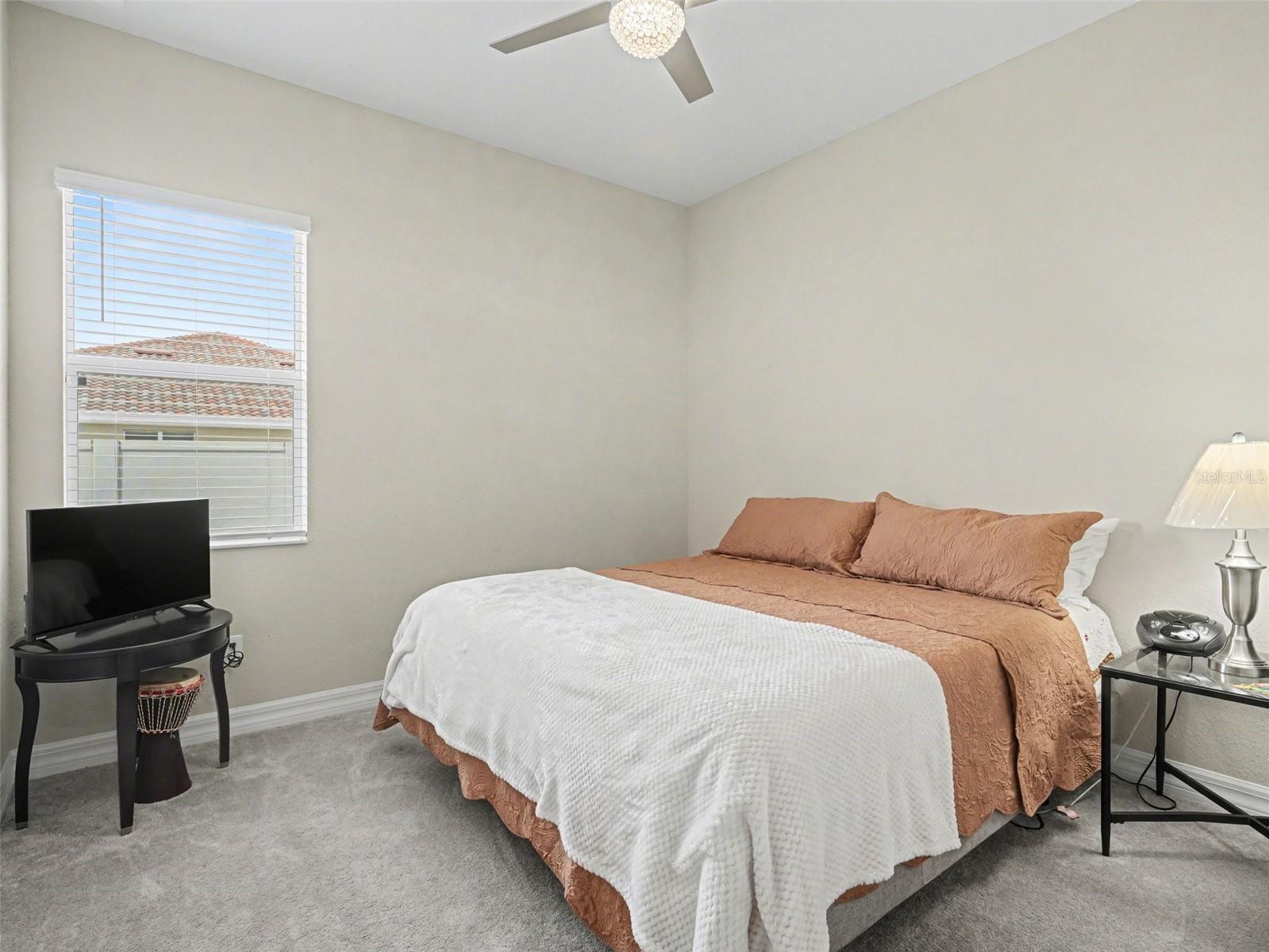 Image 15 of 24 For 11825 Perennial Place