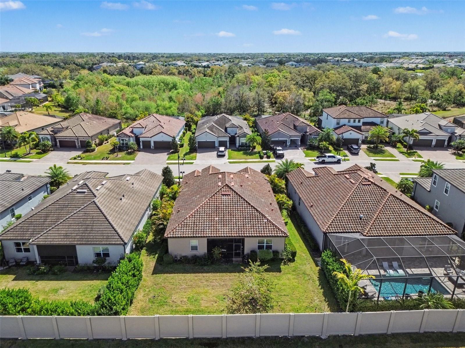 Image 20 of 24 For 11825 Perennial Place