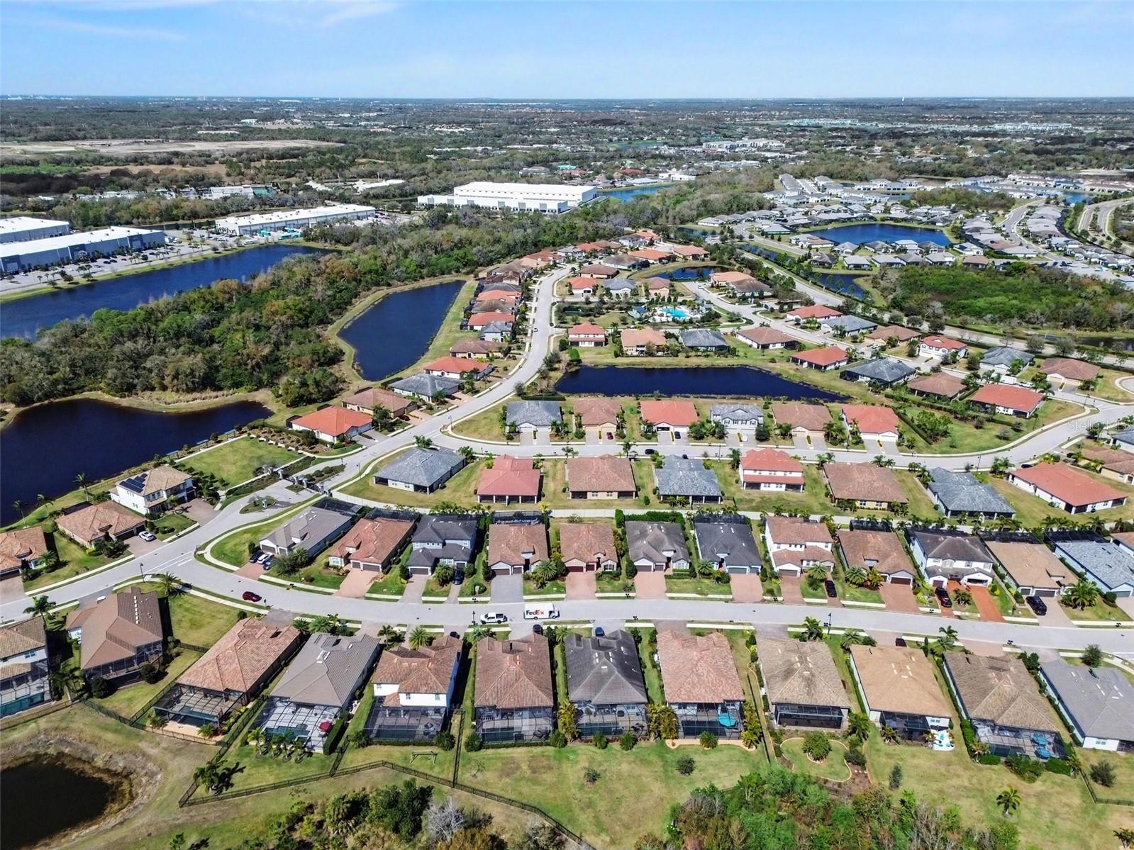 Image 21 of 24 For 11825 Perennial Place