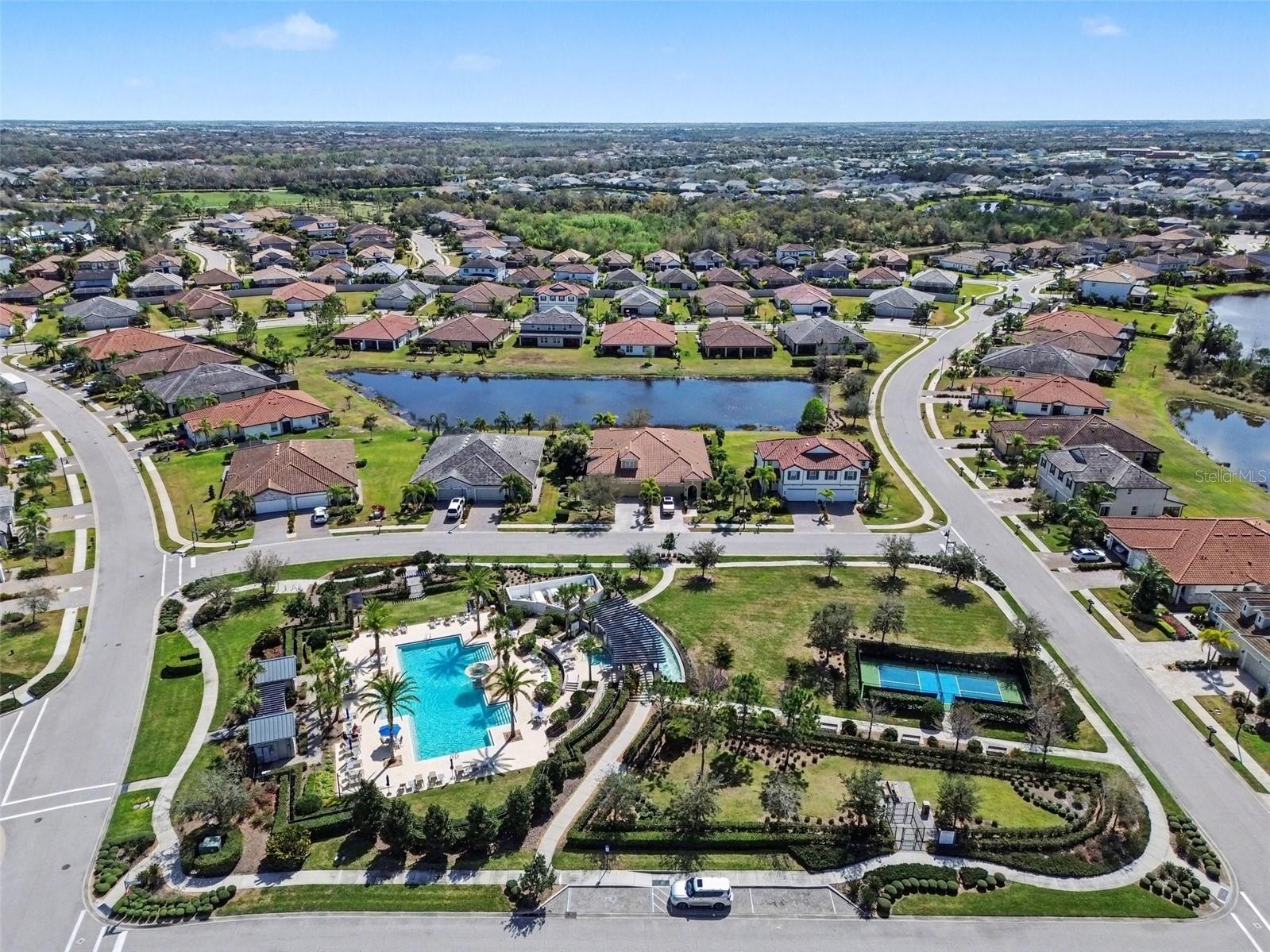 Image 23 of 24 For 11825 Perennial Place