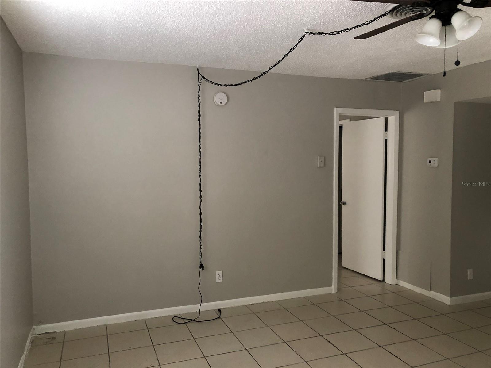 Image 18 of 28 For 135 Madison Circle N