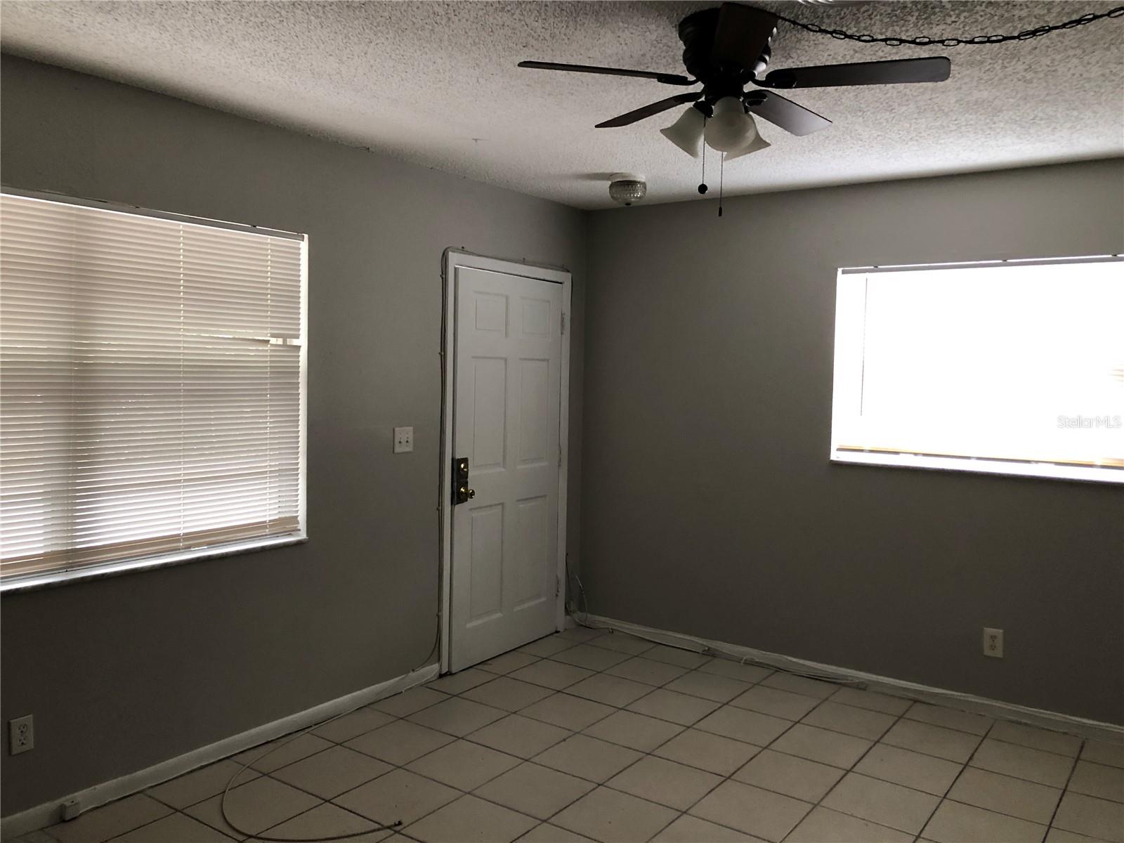 Image 19 of 28 For 135 Madison Circle N