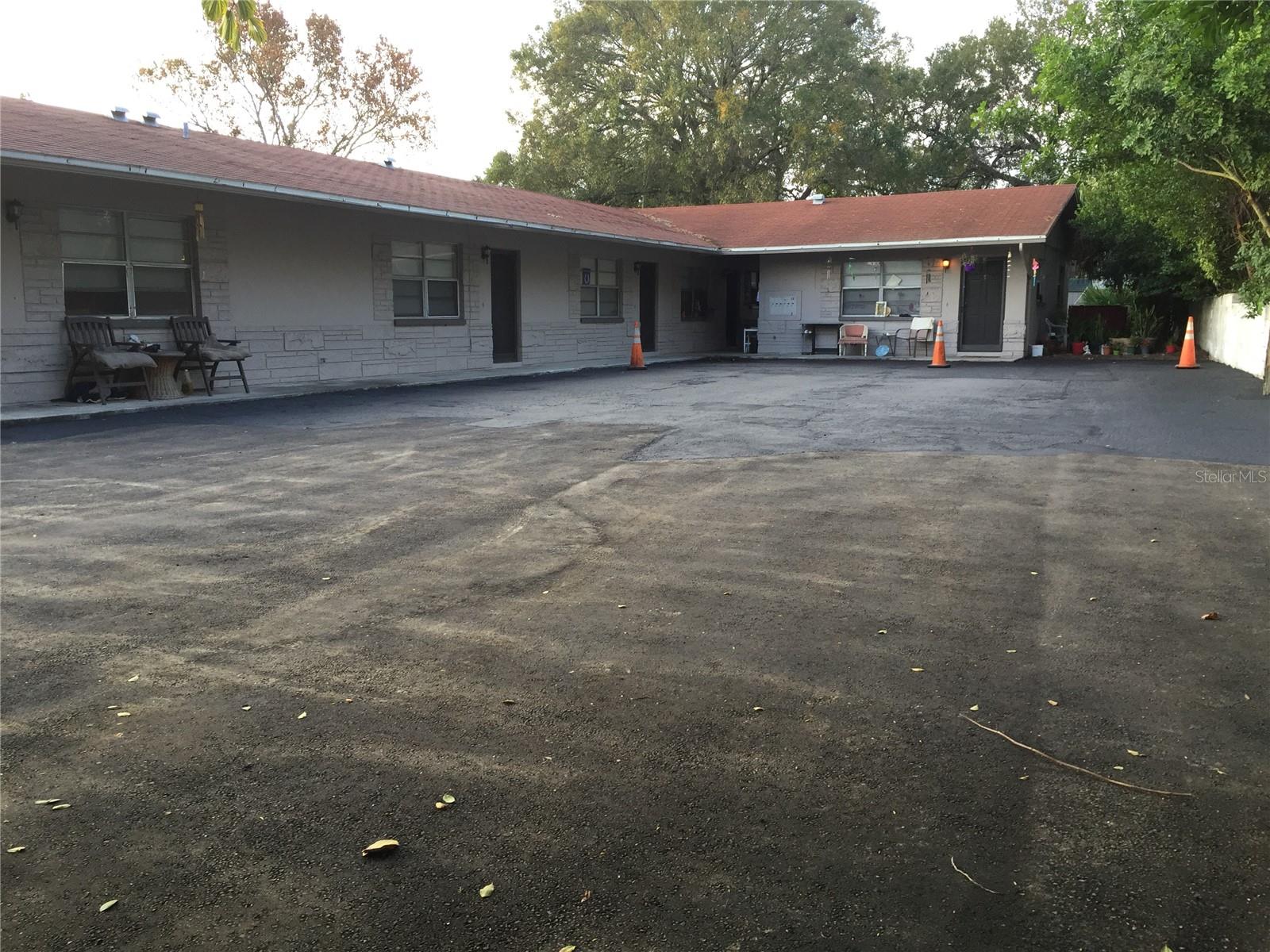 Image 23 of 28 For 135 Madison Circle N