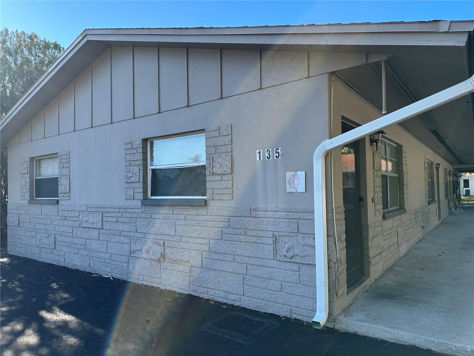 Image 24 of 28 For 135 Madison Circle N