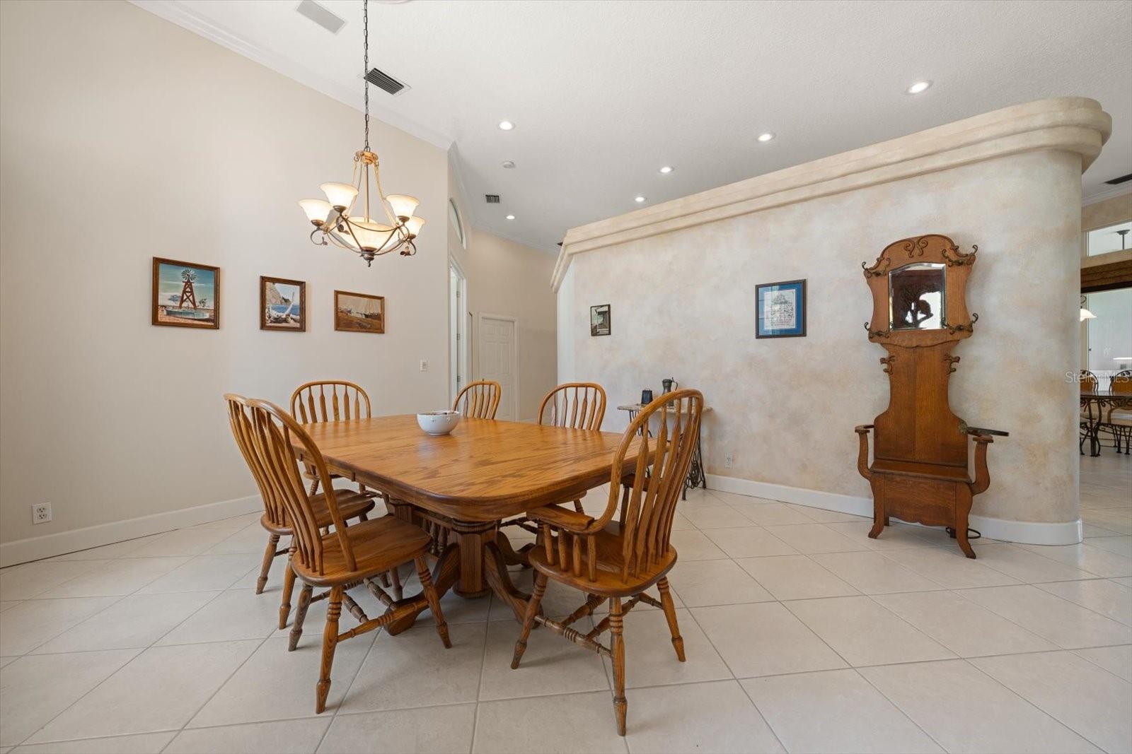 Image 19 of 81 For 7890 134th Street