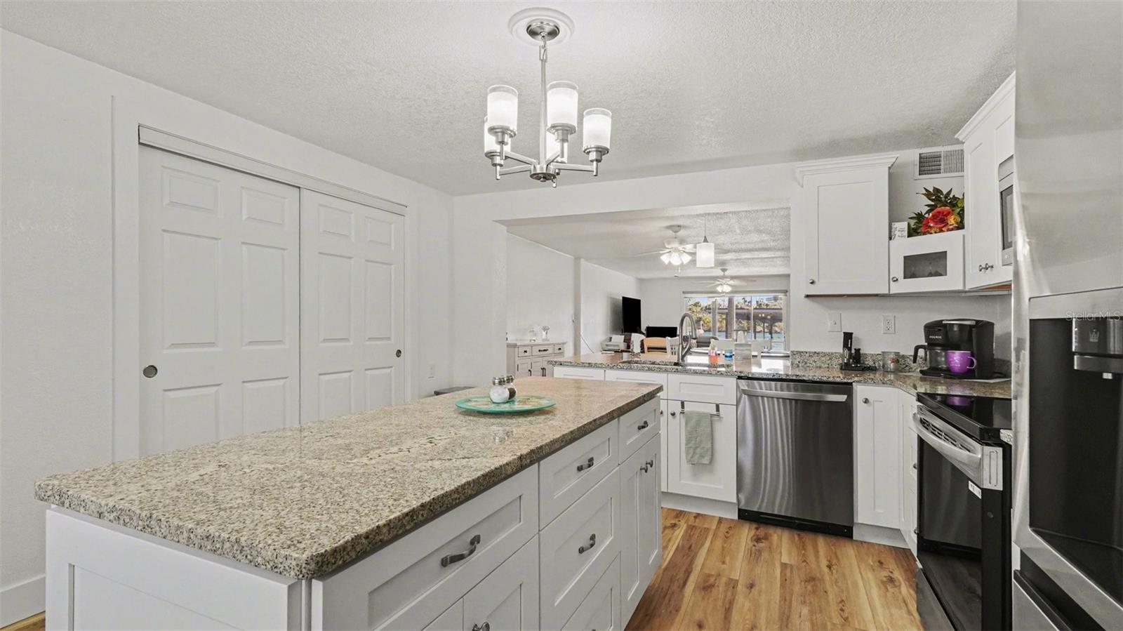 Image 12 of 35 For 10684 Halls River Road 2