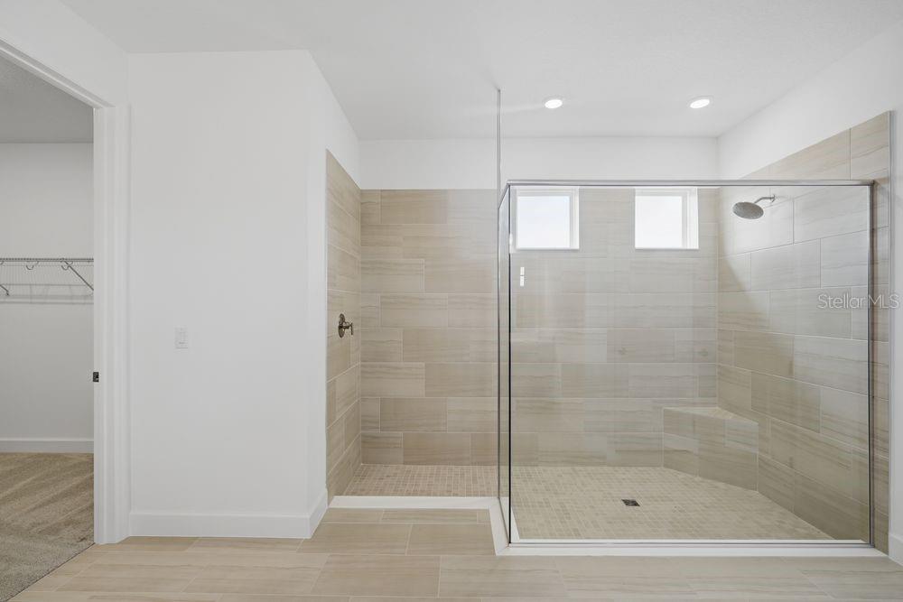 Image 11 of 38 For 35889 Emberview Drive