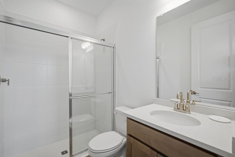 Image 19 of 38 For 35889 Emberview Drive