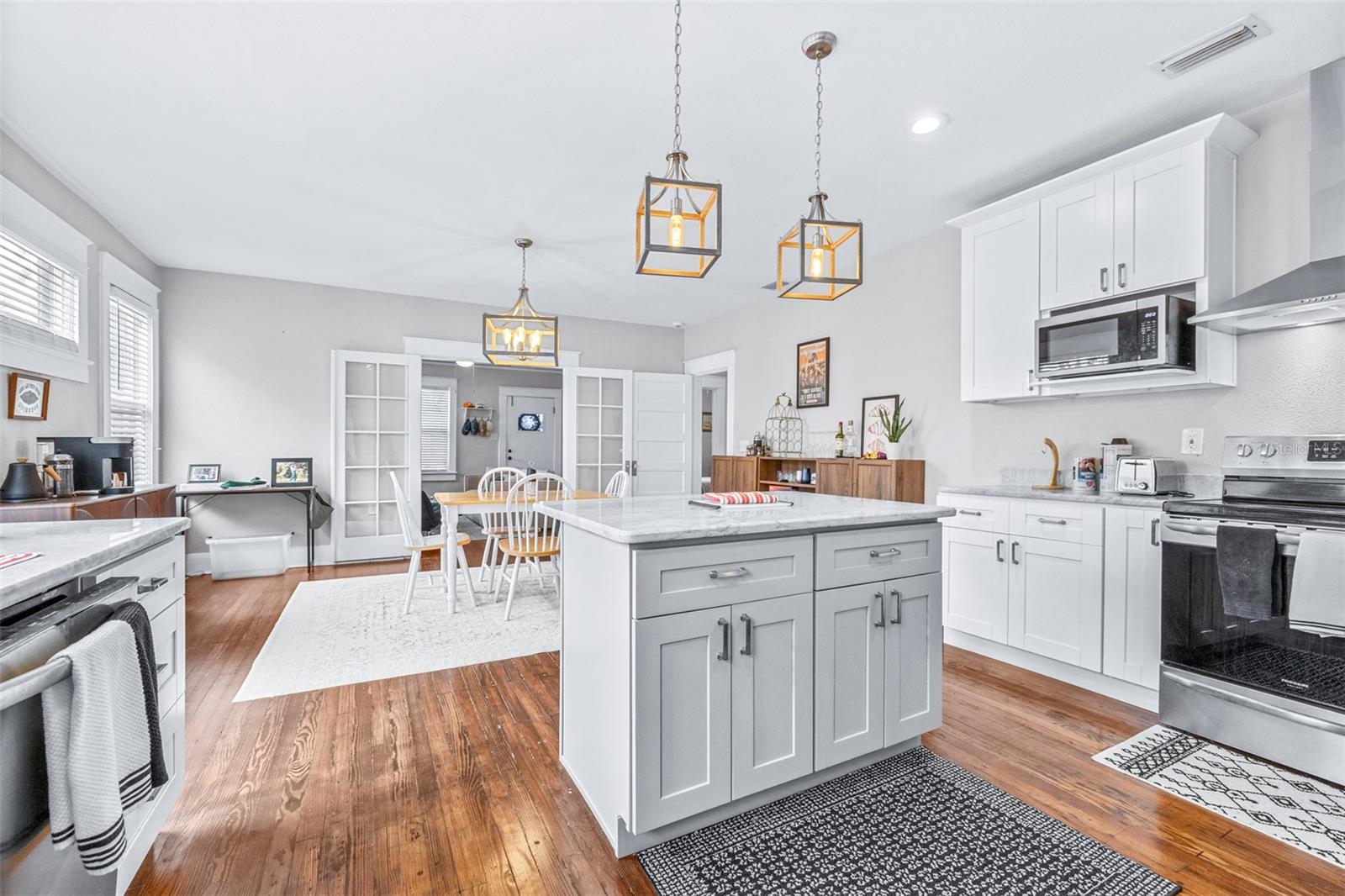 Image 15 of 34 For 5503 9th Street