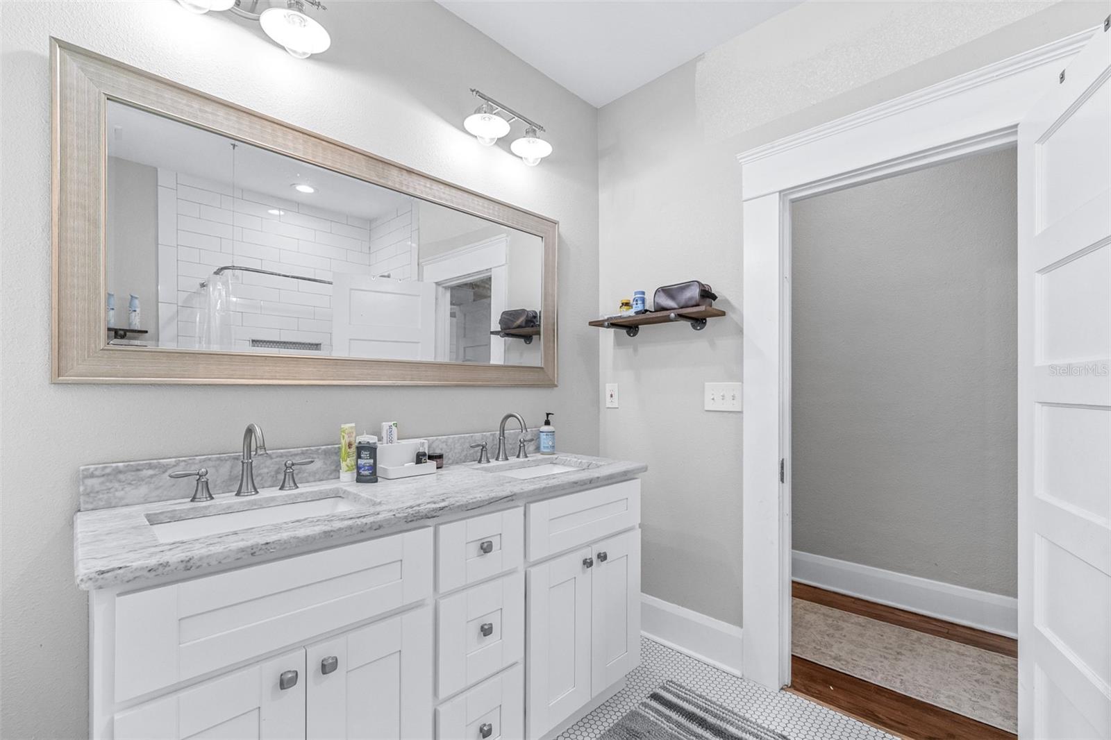 Image 22 of 34 For 5503 9th Street