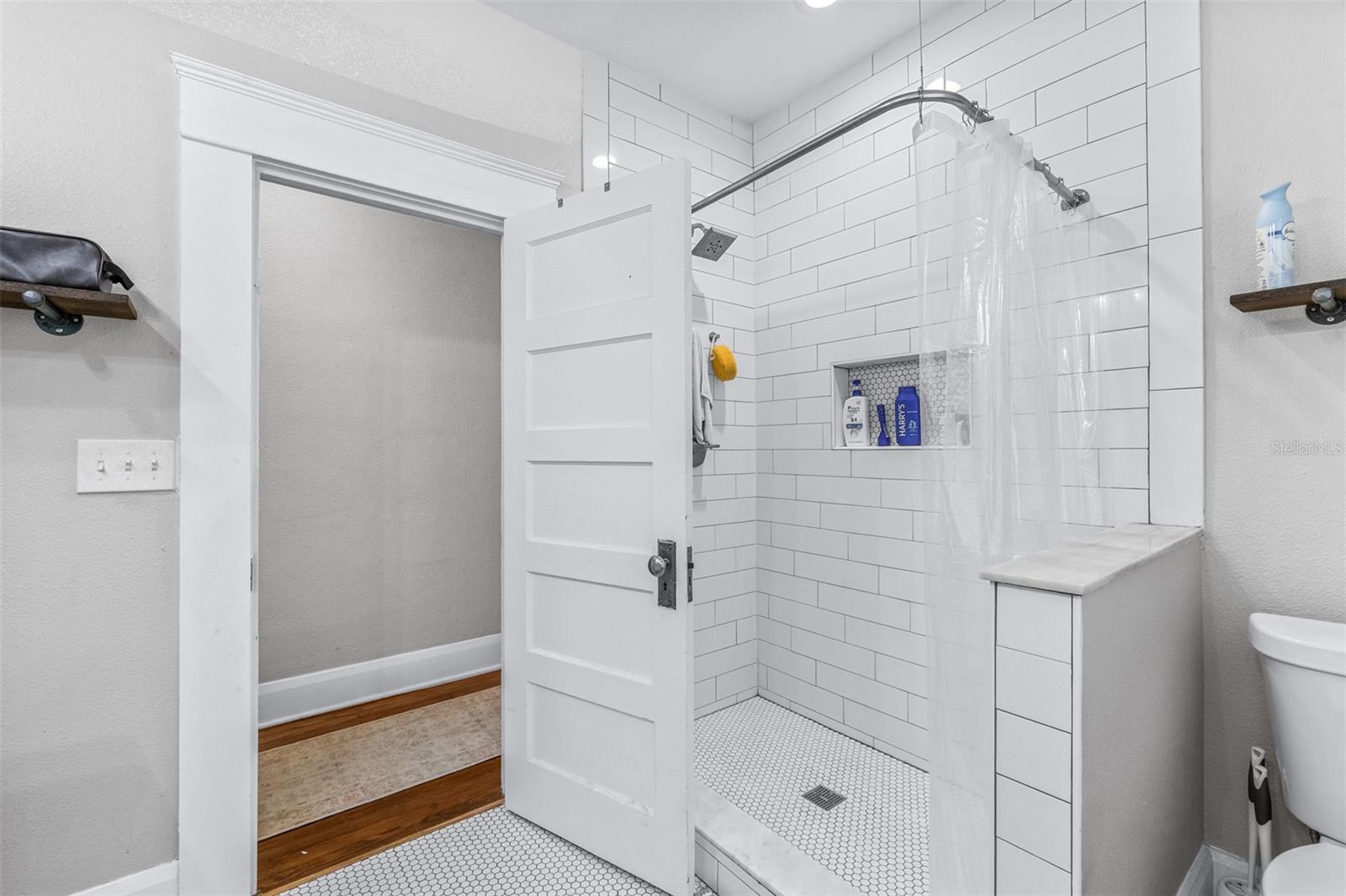 Image 23 of 34 For 5503 9th Street