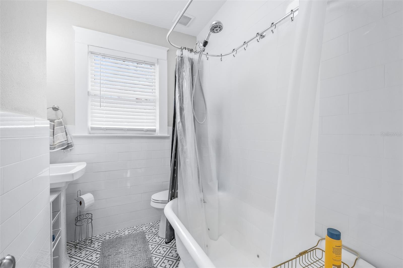 Image 26 of 34 For 5503 9th Street