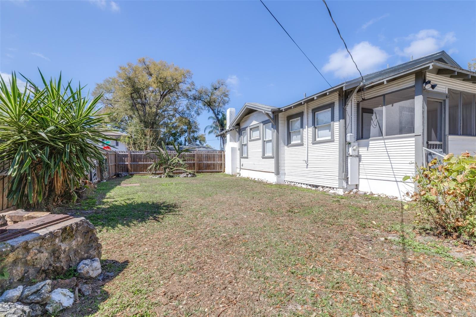 Image 28 of 34 For 5503 9th Street