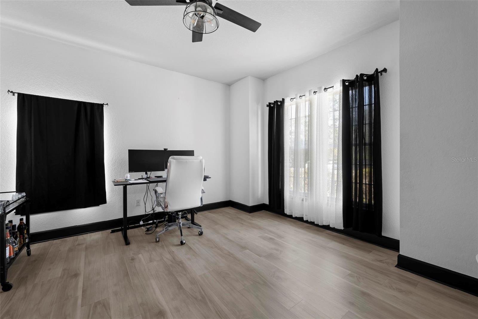 Image 15 of 51 For 12034 Mandlin Road