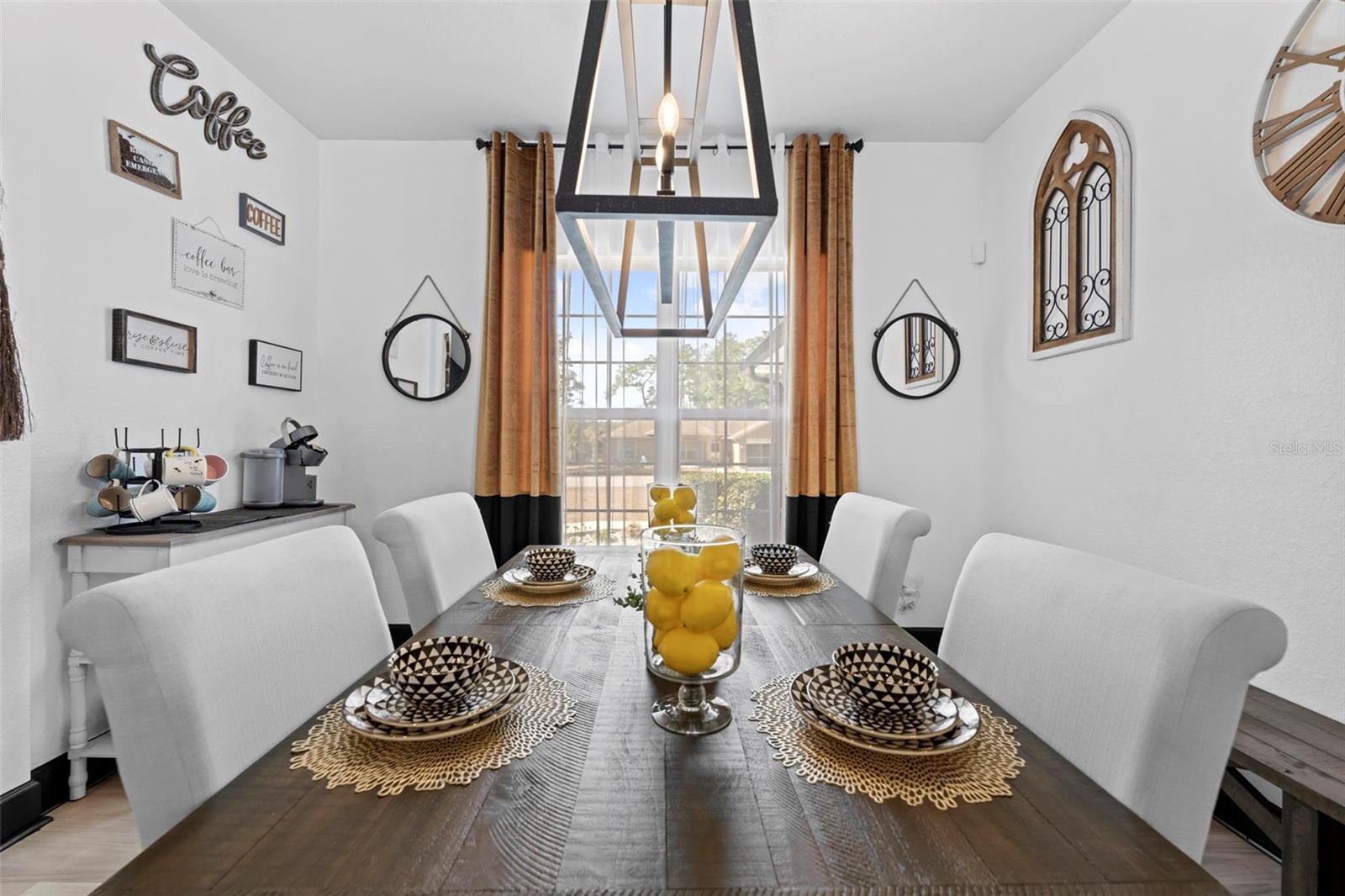 Image 19 of 51 For 12034 Mandlin Road