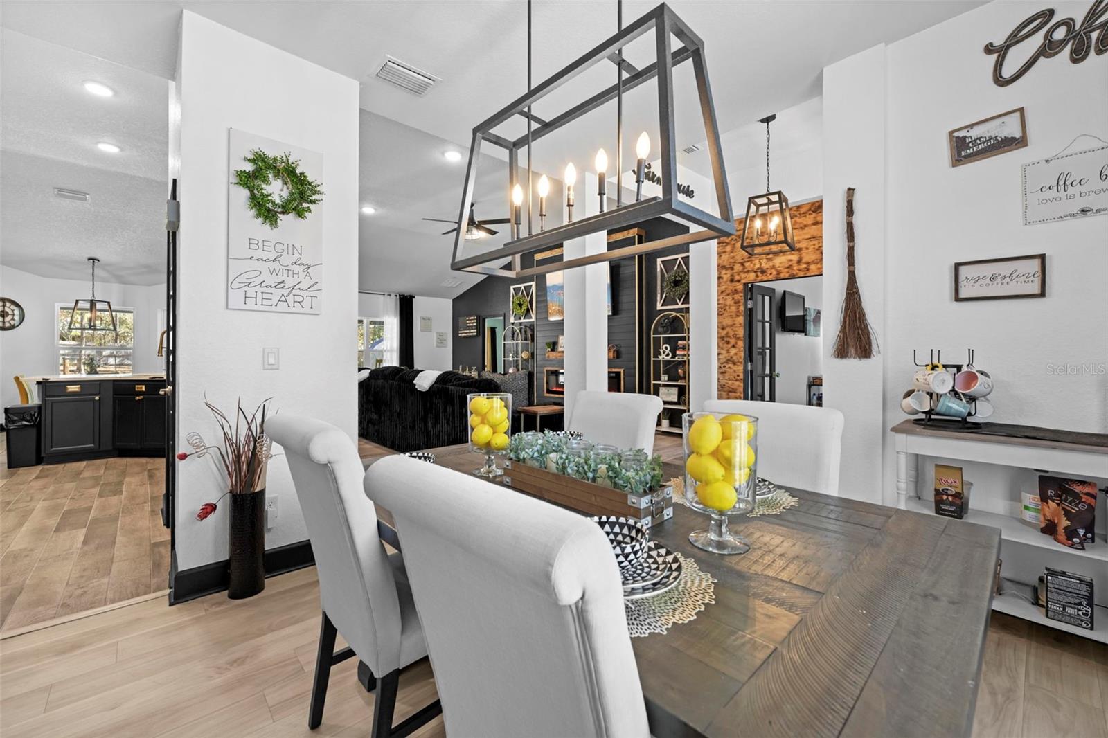 Image 20 of 51 For 12034 Mandlin Road