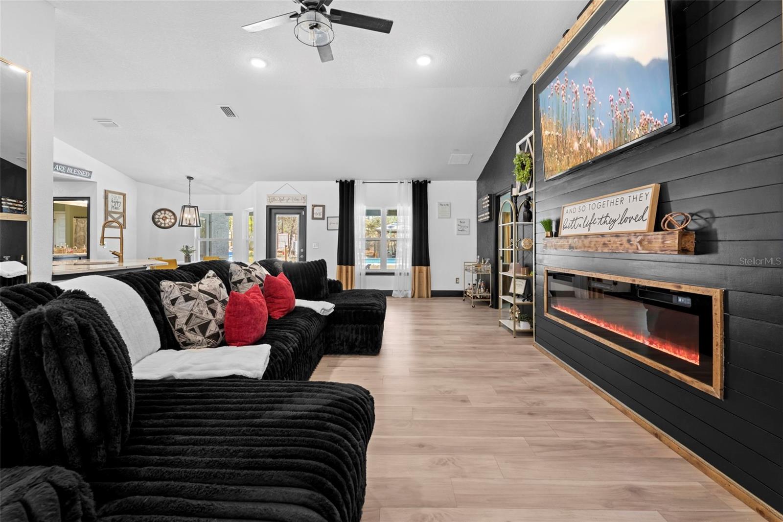 Image 24 of 51 For 12034 Mandlin Road