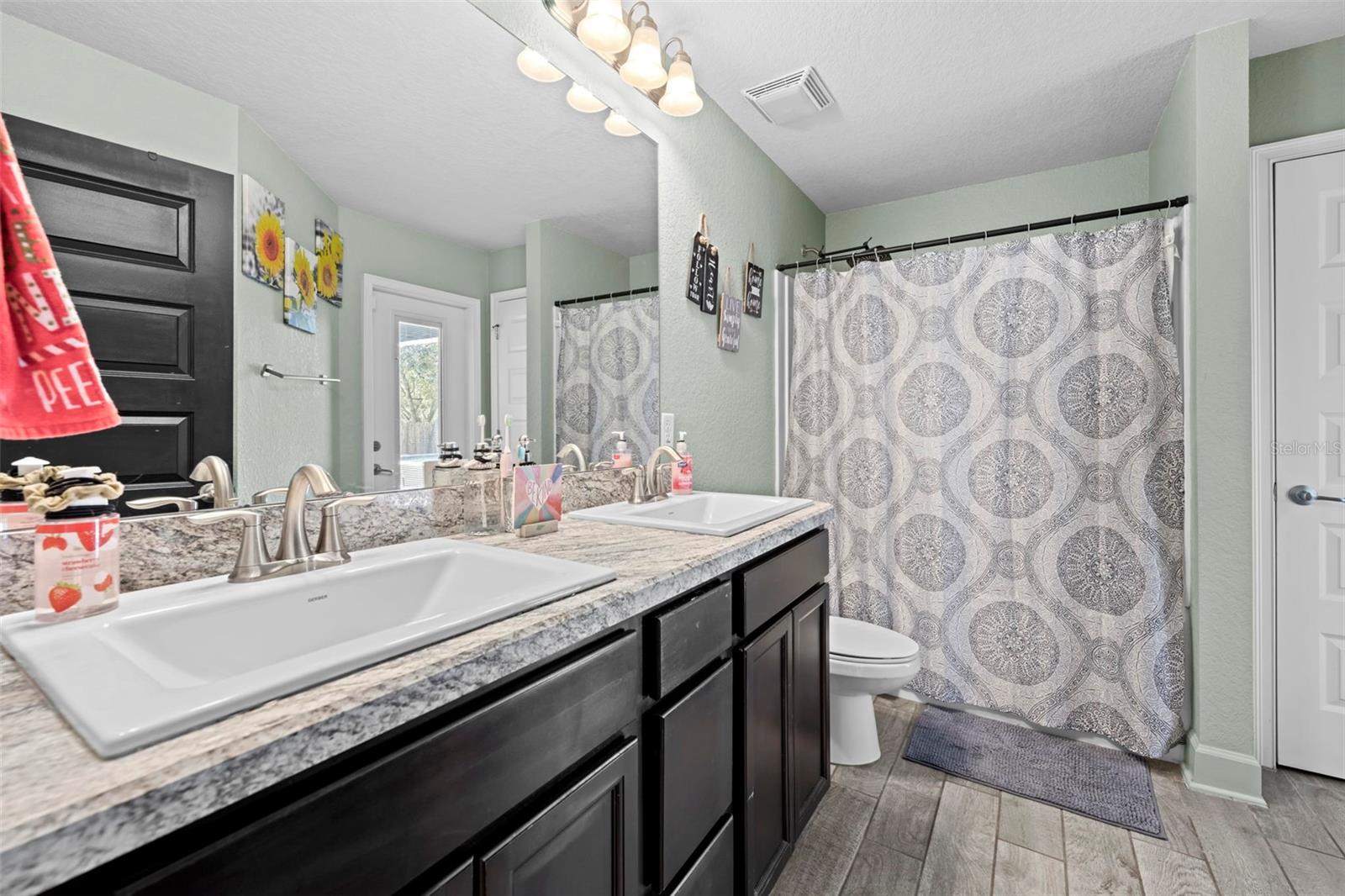 Image 36 of 51 For 12034 Mandlin Road