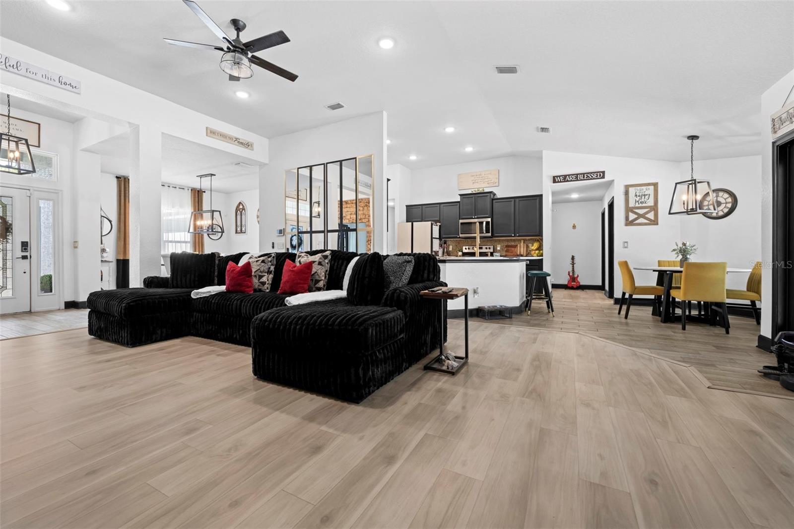 Image 45 of 51 For 12034 Mandlin Road