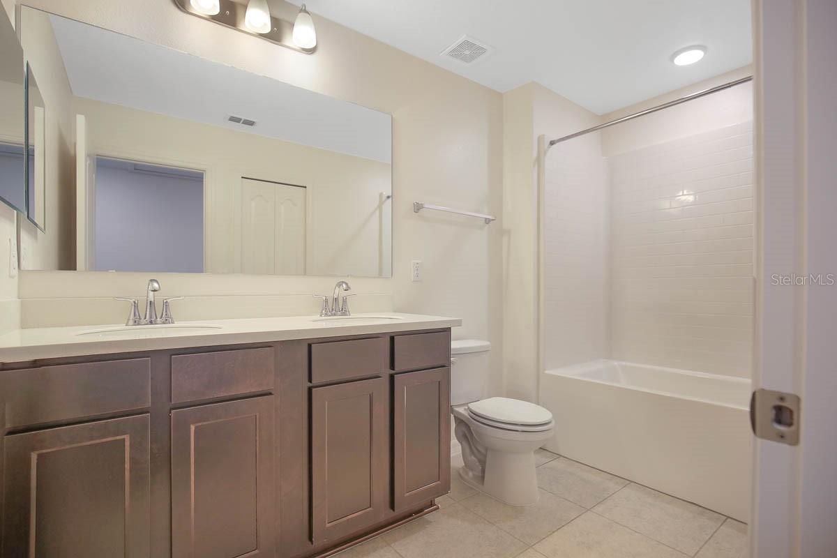 Image 5 of 24 For 4713 Trout Lily Street