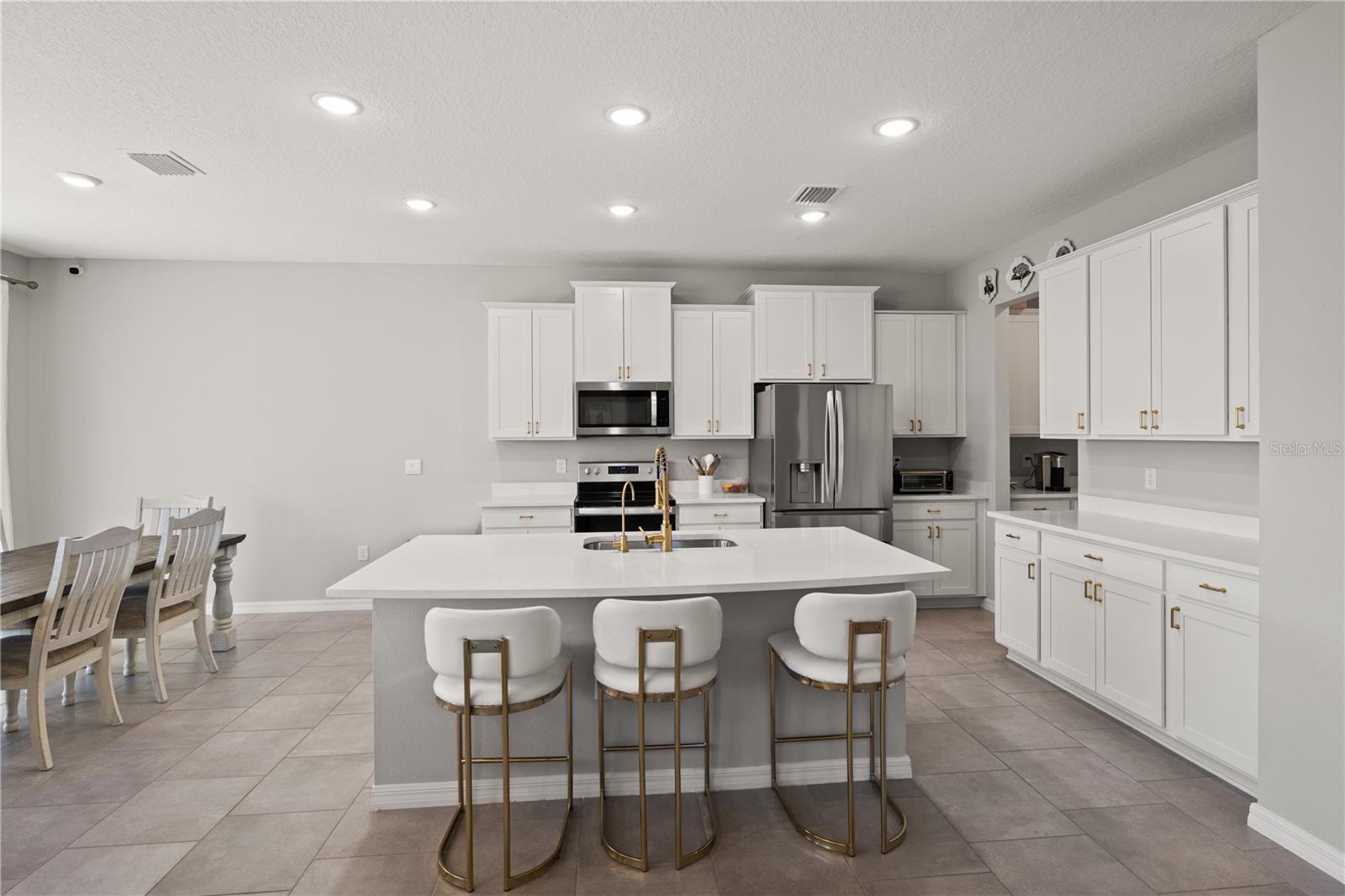 Image 11 of 52 For 6199 Wandering Willow Drive