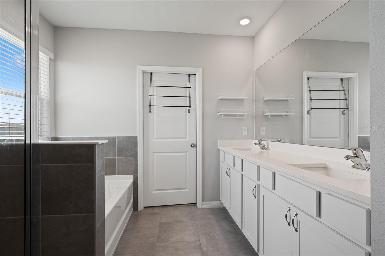 Image 27 of 52 For 6199 Wandering Willow Drive