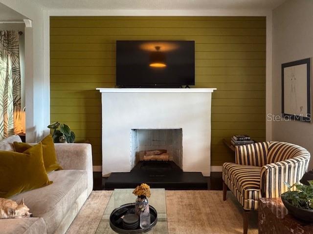 Image 12 of 54 For 1720 Scranton Street S