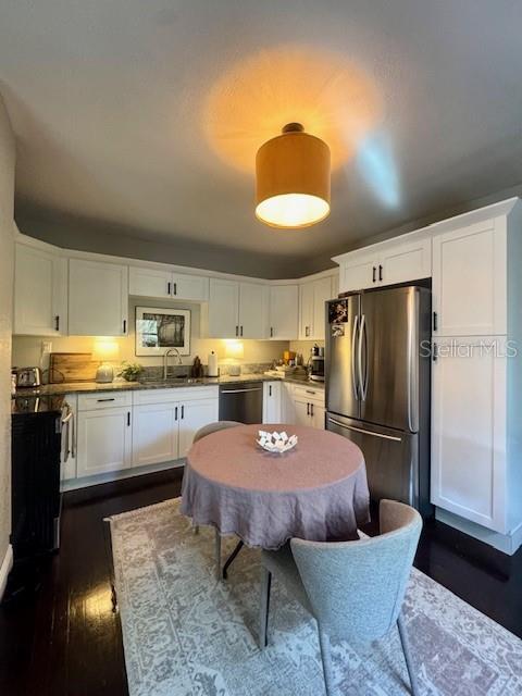 Image 19 of 54 For 1720 Scranton Street S