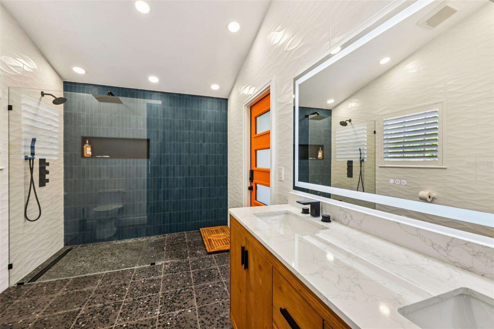 Image 2 of 40 For 490 Hidden Ridge Drive