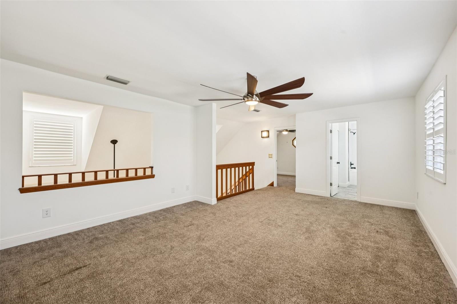 Image 23 of 40 For 490 Hidden Ridge Drive