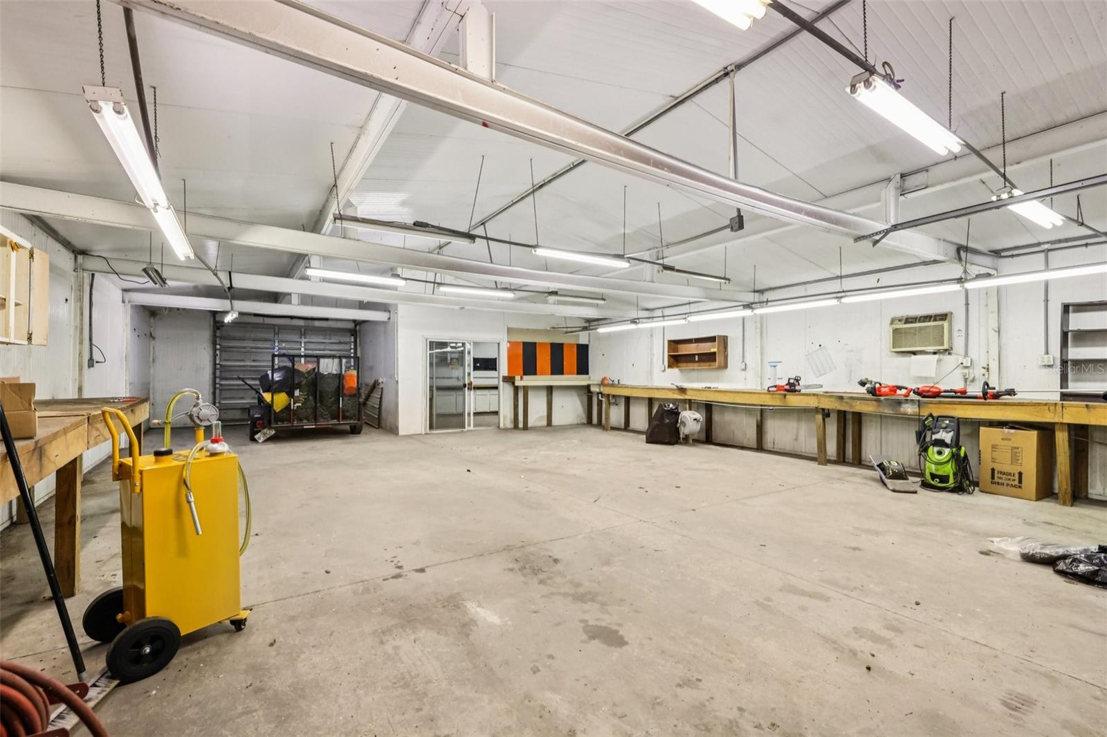 Image 32 of 40 For 490 Hidden Ridge Drive